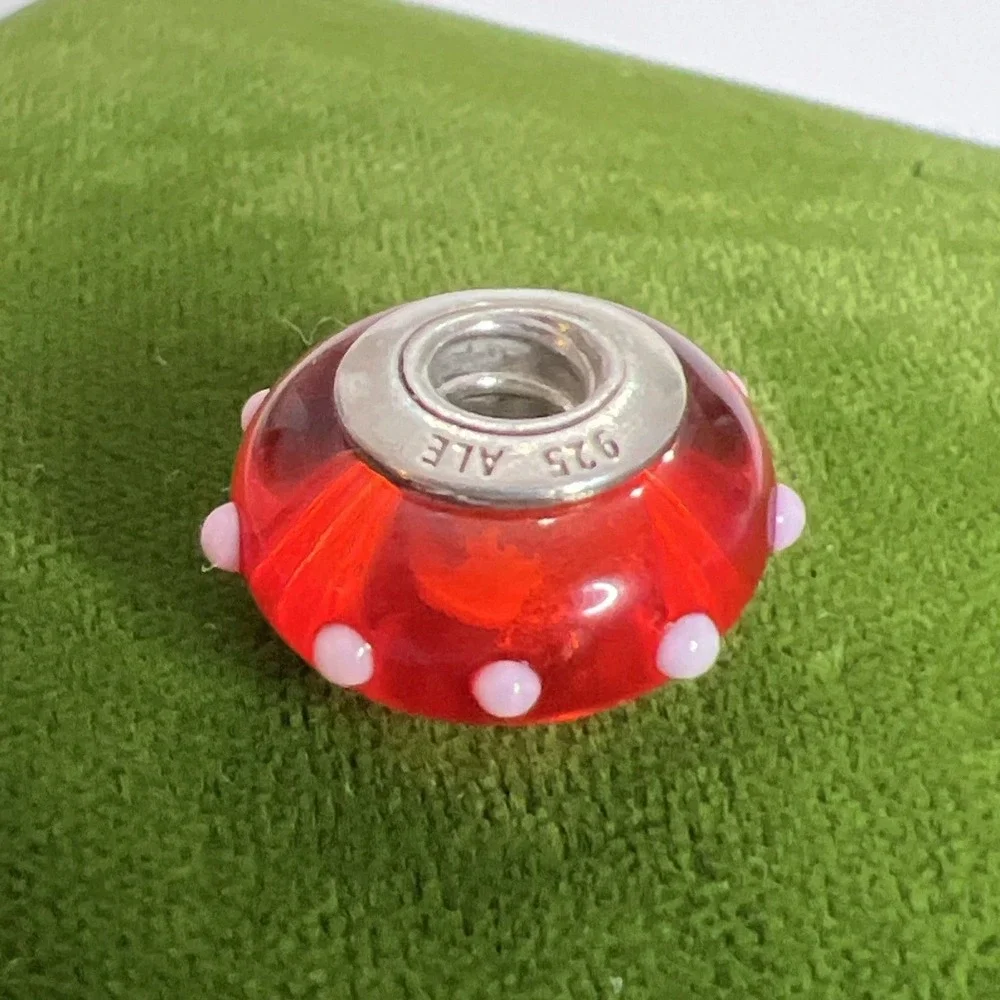 Pandora authentic seeing